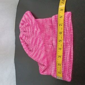 American eagle Outfitters Long slouch Beanie pink hues New with out Tag